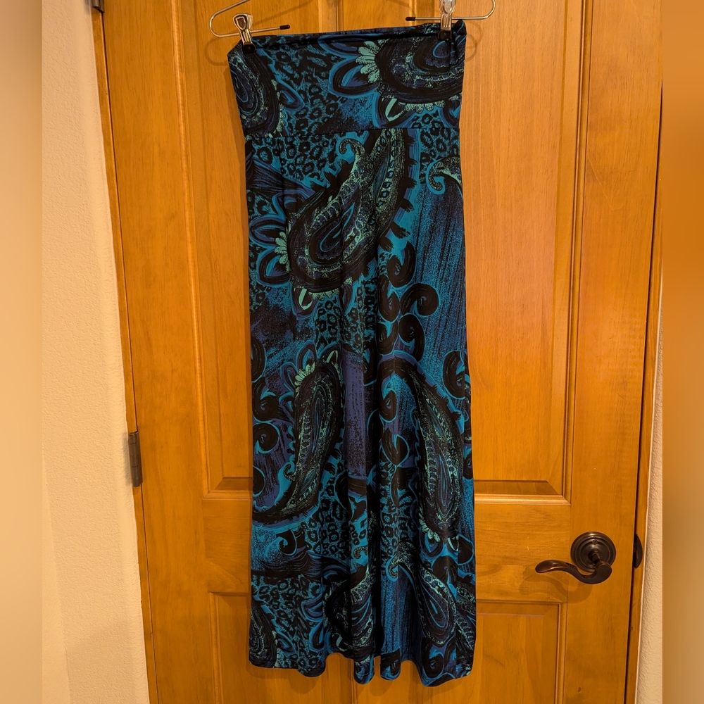 Azules Teal and Black Paisley A-Line Skirt